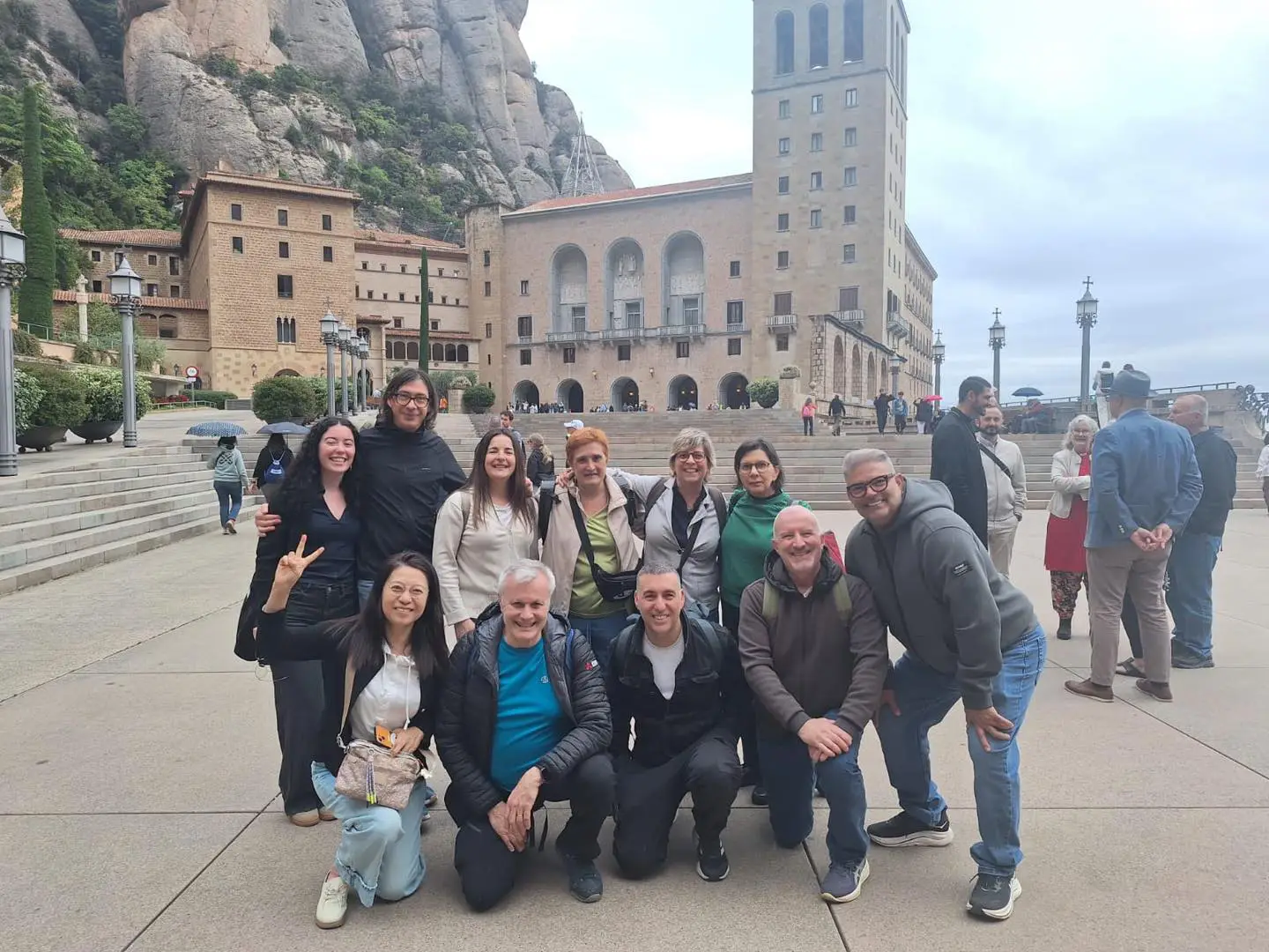 Grup de la comunitat de Sant Pau durant una sortida a Montserrat.